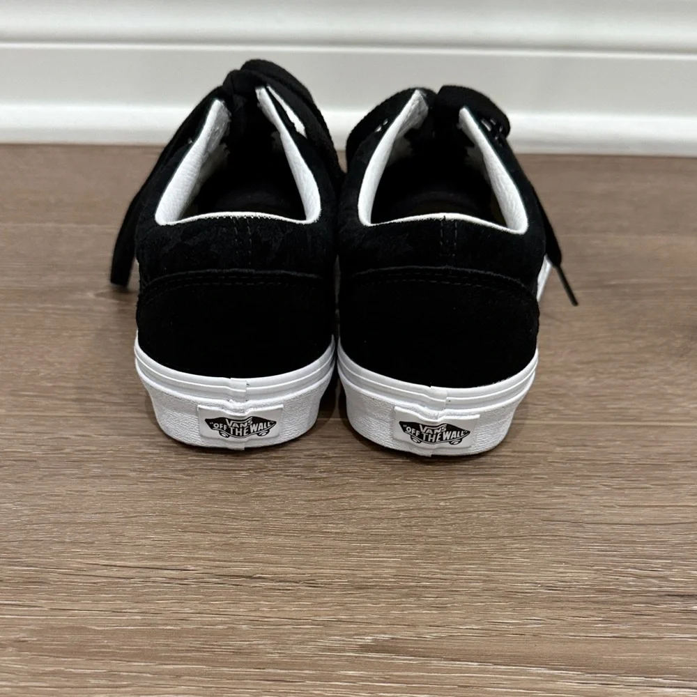 Vans Suede Houndstooth Old Skool Sneakers - Picture 5 of 8